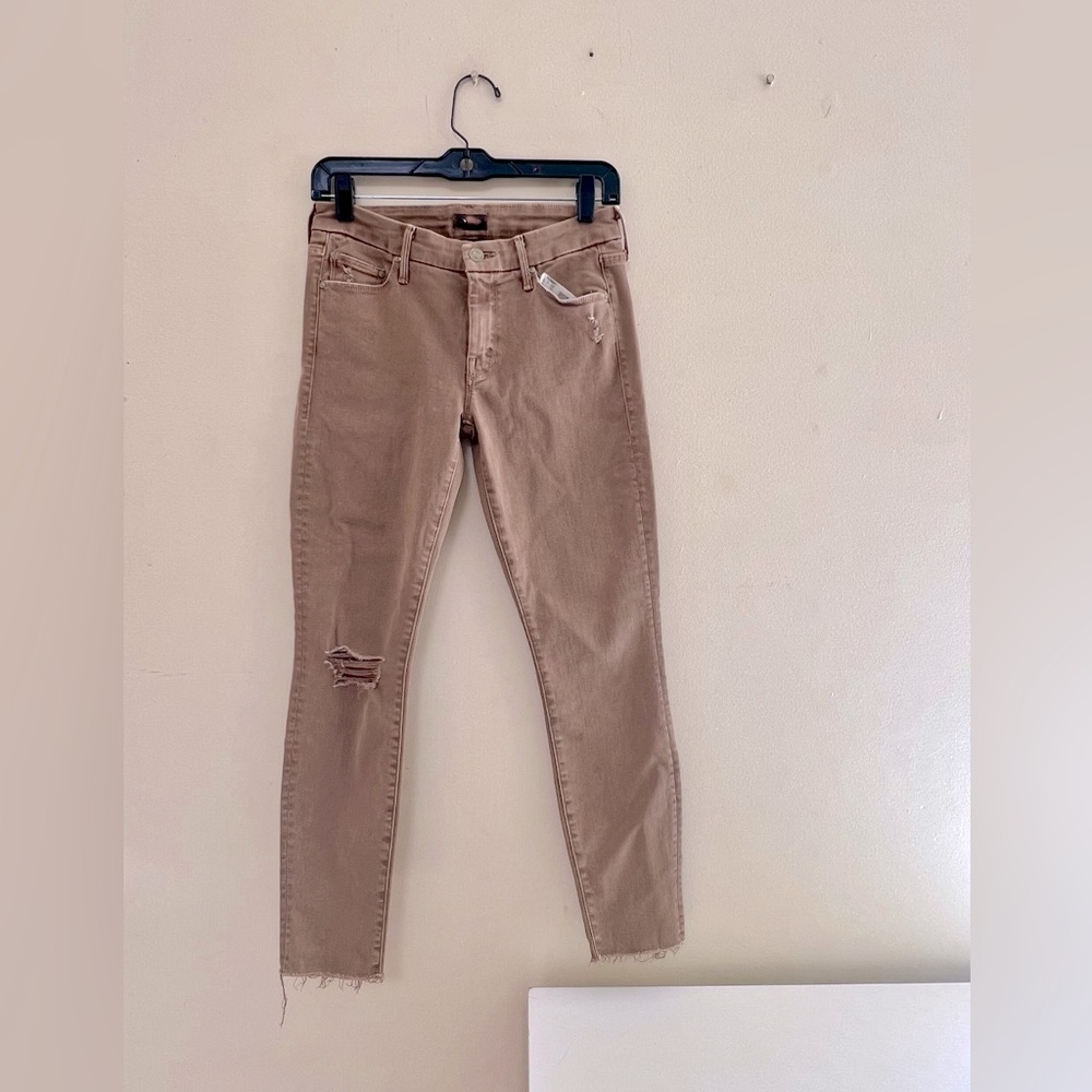 NWT Mothers Distressed Jeans looker Ankle fray